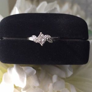 💍 Real diamond/white gold ring